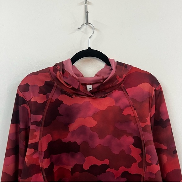 Athleta Pinnacle Hoodie In Manta Camo - Picture 3 of 10